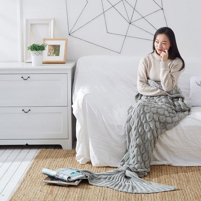 Fish Tail And Fish Scale Knitted Blanket